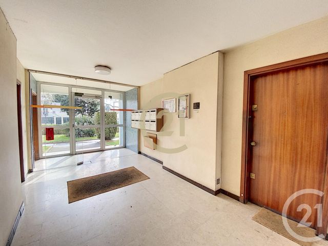 Afficher la photo en grand Appartement F5 à vendre - 5 pièces - 92.14 m2 - VILLIERS LE BEL - 95 - ILE-DE-FRANCE - Century 21 Jean Jaurès