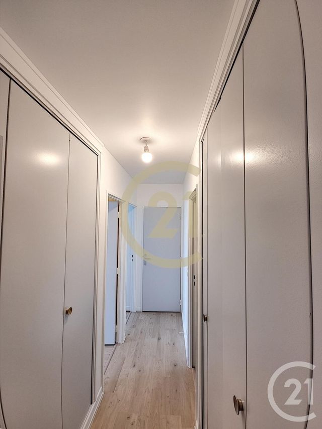 Afficher la photo en grand Appartement F3 à vendre - 3 pièces - 65.82 m2 - VILLIERS LE BEL - 95 - ILE-DE-FRANCE - Century 21 Jean Jaurès