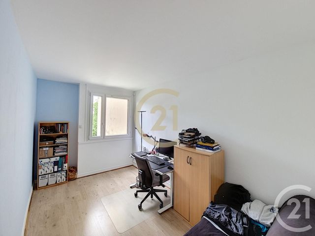 Afficher la photo en grand Appartement F3 à vendre - 3 pièces - 65.82 m2 - VILLIERS LE BEL - 95 - ILE-DE-FRANCE - Century 21 Jean Jaurès