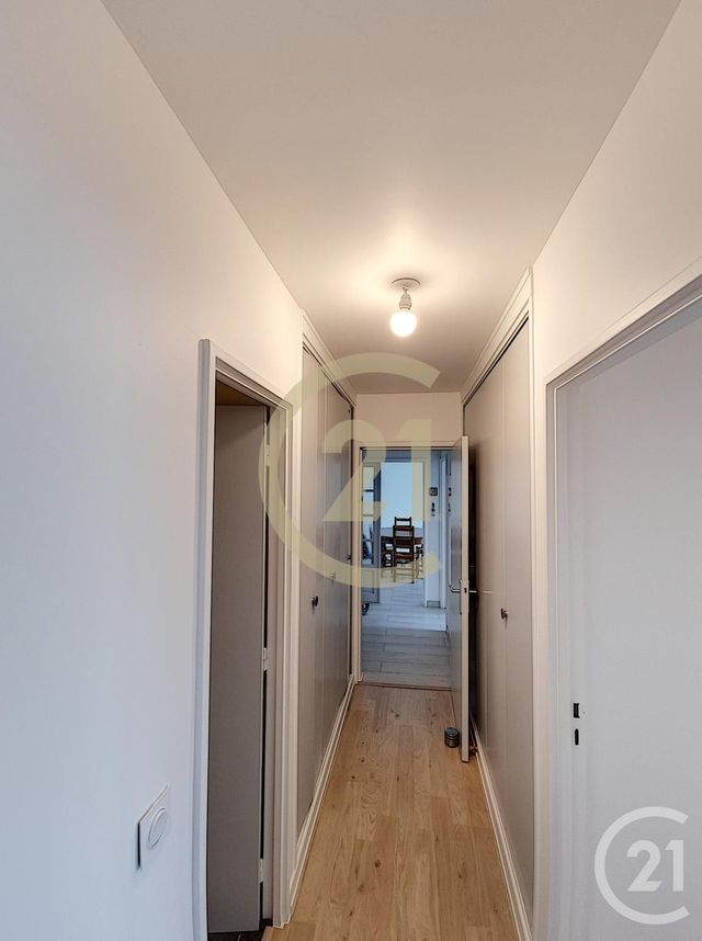 Afficher la photo en grand Appartement F3 à vendre - 3 pièces - 65.82 m2 - VILLIERS LE BEL - 95 - ILE-DE-FRANCE - Century 21 Jean Jaurès