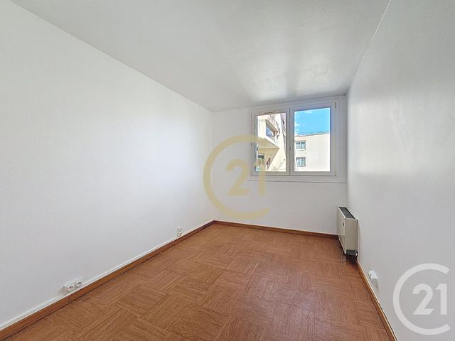 Afficher la photo en grand Appartement F4 à vendre - 4 pièces - 82.05 m2 - ARNOUVILLE - 95 - ILE-DE-FRANCE - Century 21 Jean Jaurès