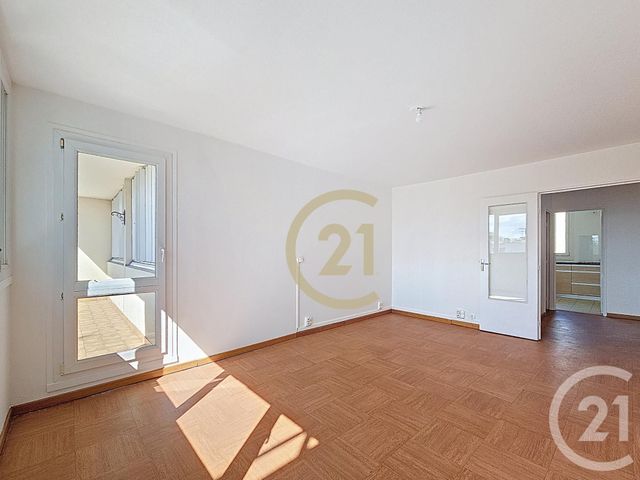 Afficher la photo en grand Appartement F4 à vendre - 4 pièces - 82.05 m2 - ARNOUVILLE - 95 - ILE-DE-FRANCE - Century 21 Jean Jaurès